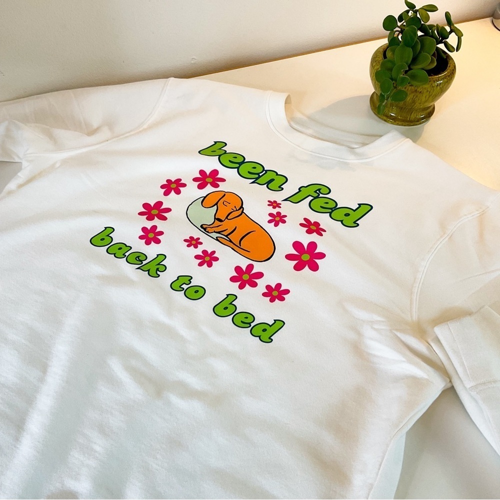 HANDMADE Doxie "Been Fed Back To Bed" White Cotton Sweatshirt - Picture 3 of 7